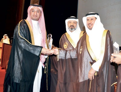 وزير الصحة يكرّم «السعودي الهولندي» لرعايته حفل تخريج الدفعة الخامسة عشرة لهيئة التخصصات الطبية