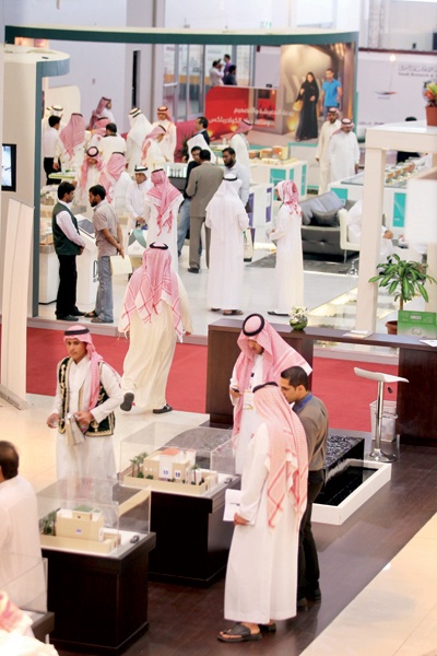 عقاريون: المعارض العقارية تقليدية .. وأبرز أعمالها ربط البنوك بالمستهلك