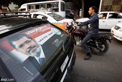 تمديد موعد إغلاق مكاتب الاقتراع في مصر لمدة ساعة "تحديث مستمر" - فيديو