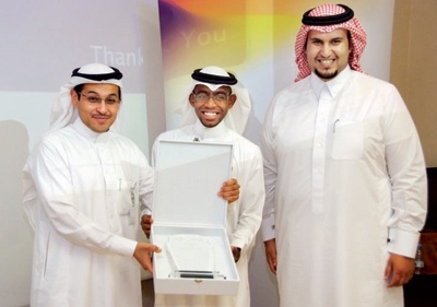 «الاتصالات السعودية» تدعم طلاب الجامعات المميزين في تطبيقات الأجهزة الذكية