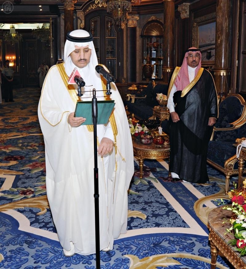 وزير الداخلية يتشرف بأداء القسم أمام خادم الحرمين الشريفين - فيديو