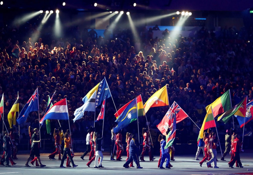 أمريكا تزيح الصين عن صداراة الأولمبياد.. والأسطورة الأولمبية تفرد جناحيها لفيلبس وبولت - فيديو