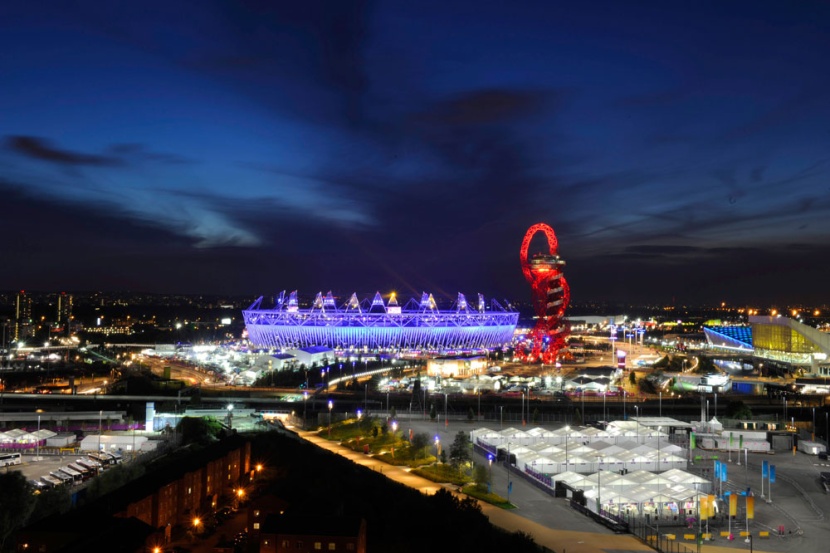 أمريكا تزيح الصين عن صداراة الأولمبياد.. والأسطورة الأولمبية تفرد جناحيها لفيلبس وبولت - فيديو