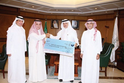 البنك السعودي الفرنسي يتبرع بمبلغ  1.2 مليون ريال لـ 77 جمعية خيرية