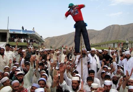 أحد العاملين في الفيلم المسيئ مصرحًا لرويترز: لم يخبرنا أحد أن الفيلم عن الرسول