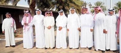 وزير الزراعة يتفقد مشاريع«المراعي» في قطاع الدواجن بحائل