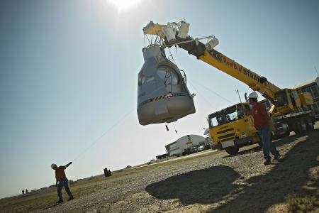 قصة مصورة : فيليكس يكسر سرعة الصوت في قفزته التاريخية