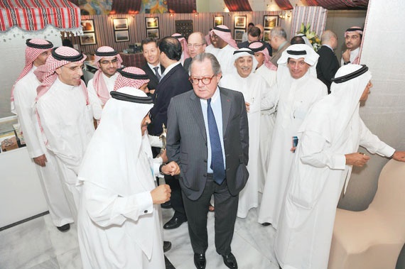 بحضور كبار مسؤولي «السعودي الفرنسي» .. موظفو  البنك يشاركون في معرض هوايات