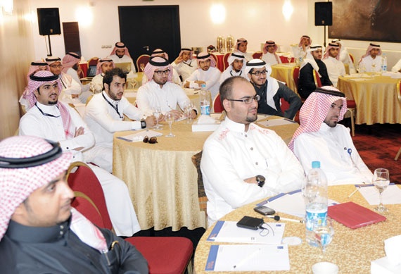 «موبايلي»  تنهي توظيف 50 موهبة سعودية في برنامج الصفوة