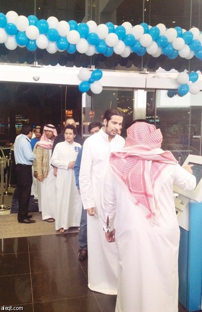 «آيفون 5» رسميا في السعودية.. والشركات توحد السعر