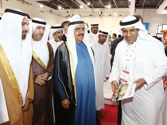 الشيخ حمدان بن راشد يزور جناح مجموعة د. سليمان الحبيب في معرض الصحة العربي