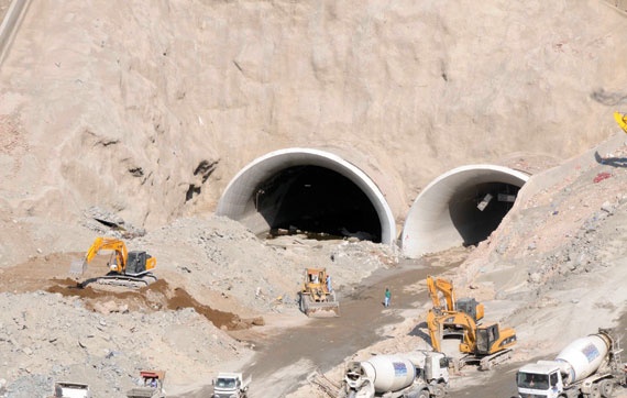 نزع 5700 عقار وتعويضات بـ 120 ملياراً لتوسعة ساحات الحرم