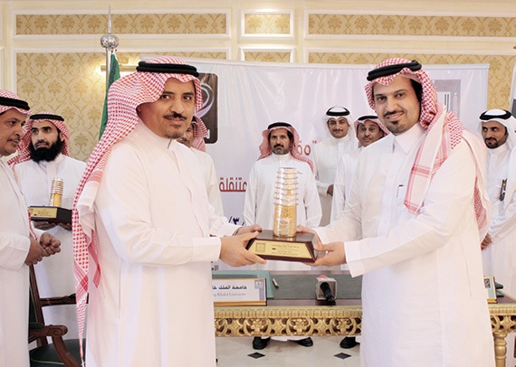 «زين السعودية» توقع اتفاقية تعاون مع جامعة الملك خالد
