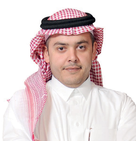 «غسان للذهب والمجوهرات» تتبرع بأطقم ذهب للاعبي الفتح وإدارييه