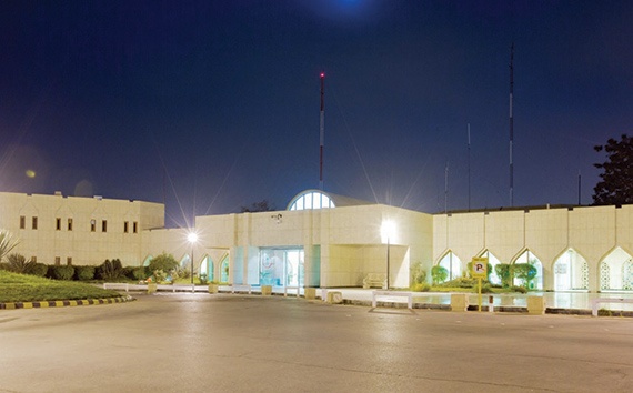 نزيلات مستشفى الأمل: أسرنا ترفض مساندتنا