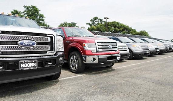 مبيعات السيارات في الولايات المتحدة تحلق حول أعلى مستوى منذ 2006