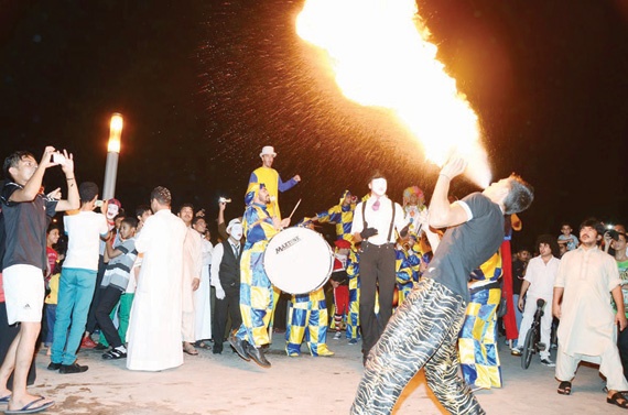 شباب 3 دول خليجية يشاركون في عروض «السيارات المعدلة»