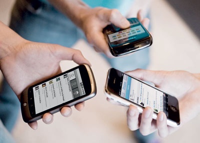 52 % من هواتف العالم «ذكية» بدعم من الصين والهند