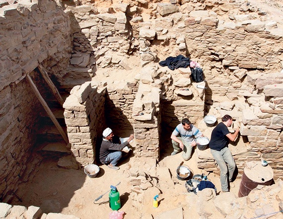 بعثات أجنبية ومحلية للتنقيب عن 15 مشروعا تاريخيا في السعودية