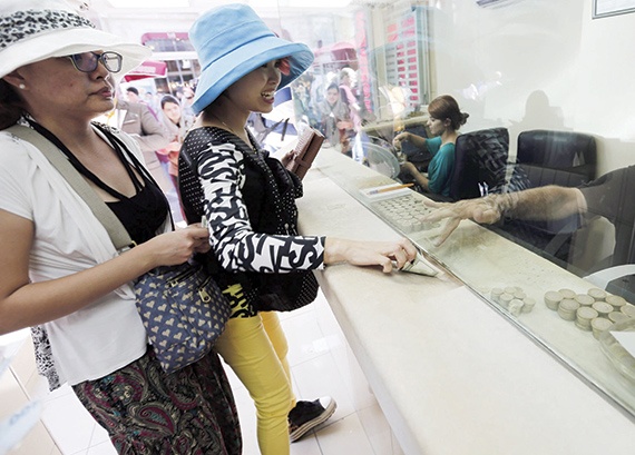 «المركزي التركي» يفشل في وقف تدهور الليرة أمام الدولار