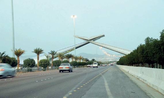 أمين مكة لـ"الاقتصادية" : تنفيذ مشروع الضاحية الغربية بعد الحج