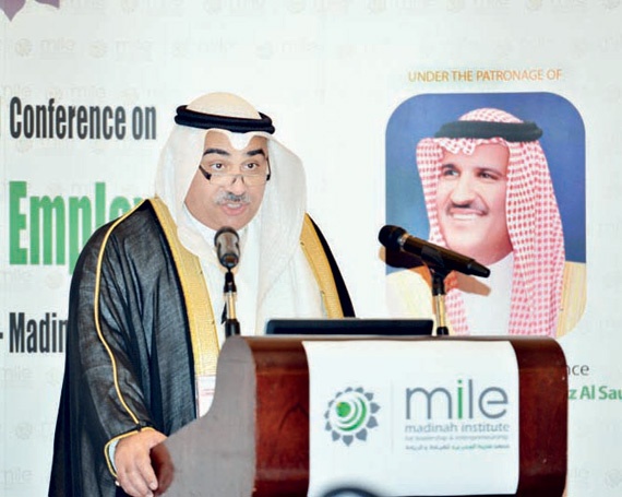 فقيه: قريبا إطلاق ساحة مفتوحة للحوار مع أطراف سوق «التوظيف»