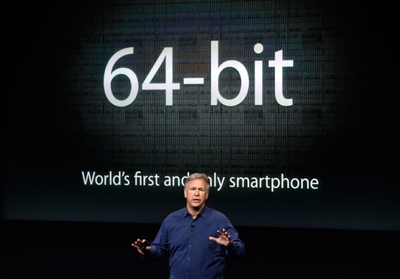 فيديو الاقتصادية الإلكترونية : أبل تطرح هاتفي ايفون 5s و 5c