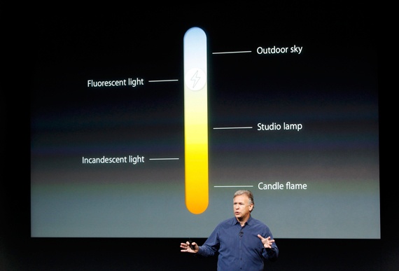 فيديو الاقتصادية الإلكترونية : أبل تطرح هاتفي ايفون 5s و 5c