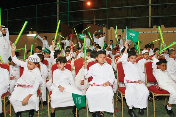 فايز المالكي يخصص تغريداته على «تويتر» لصالح «إنسان»