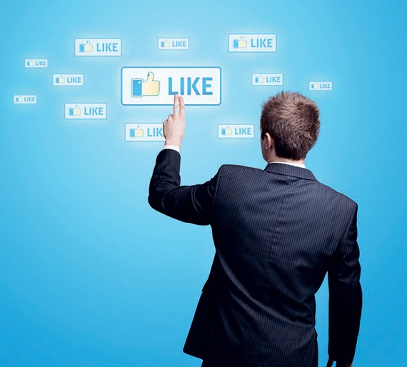 الاستهانة بمخاطر عمل الموظفين «عن بعد» .. يهدد قطاع الأعمال السعودي