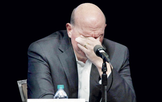 «ستيف بالمر» يغادر «مايكروسوفت» بوداع مؤثر