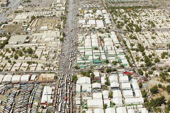 جولة وزير الداخلية استشراف للارتقاء بخدمة ضيوف الرحمن