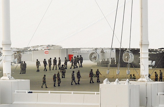 حزام أمني بطول 300 كيلو متر لمنع تسلل المخالفين