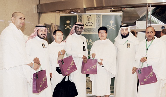 «زين السعودية» تقدم خدماتها لضيوف خادم الحرمين للعام الرابع على التوالي