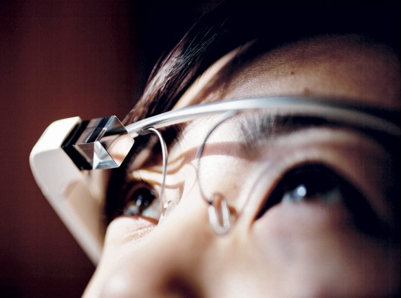 امرأة تحرج «جوجل» بسبب مخالفة مرورية  لارتدائها النظارة