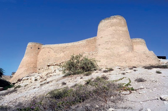 قلاع أثرية تجذب السياح للمنطقة الشرقية