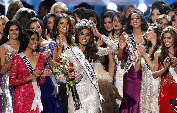 ملكة جمال فنزويلا تتوج ملكة جمال الكون