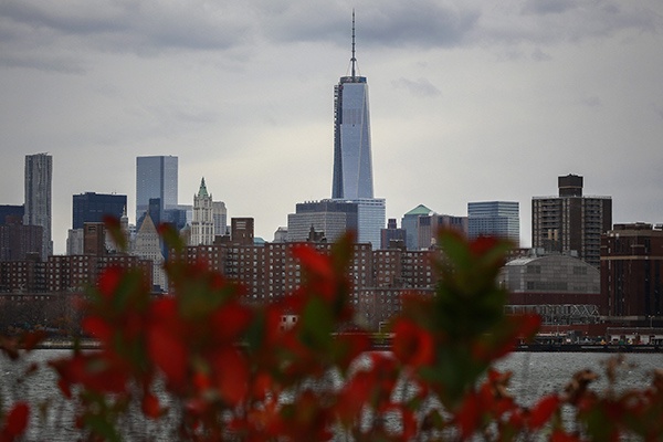 مركز التجارة العالمي الجديد سيصبح أطول مبنى في أمريكا