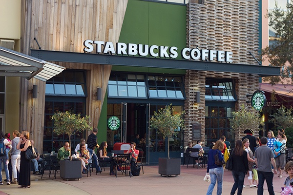 مقاهي ستاربكس تدفع 2.76 مليار دولار لتسوية نزاع قانوني مع كرافت
