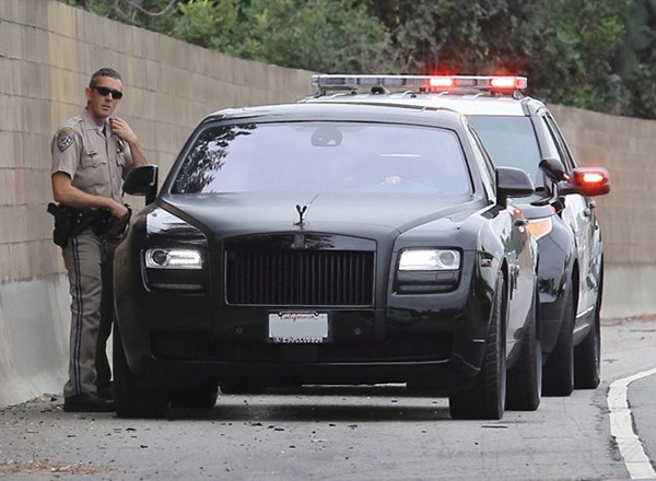 مخالفة مرورية لكيم كارداشيان خلال هروبها من الباباراتزي