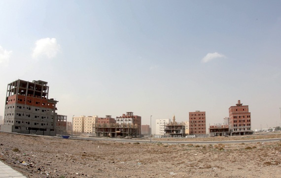 ركود في السوق العقارية ترقباً لبدء «الإسكان» في توزيع منتجاتها