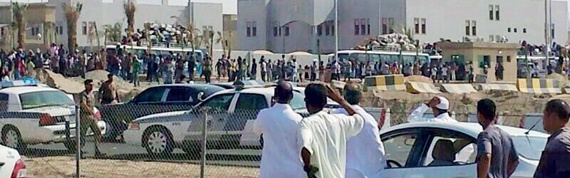150 إثيوبياً يغلقون طريق مكة - جدة والأمن تعامل معهم بما يضمن سلامتهم