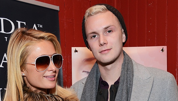 شقيق باريس هيلتون يتعرض للضرب في حفل بمدينة ميامي الامريكية