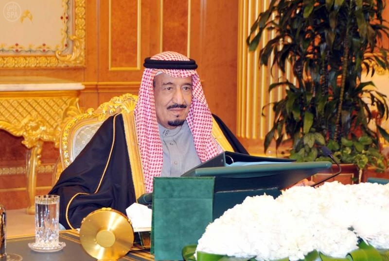 مجلس الوزراء يقرر تنظيم المحتوى الإعلامي والإخلاقي في الوسائط التقليدية والإلكترونية