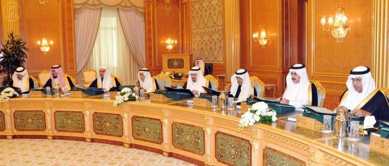 مجلس الوزراء يقرر تنظيم المحتوى الإعلامي والإخلاقي في الوسائط التقليدية والإلكترونية