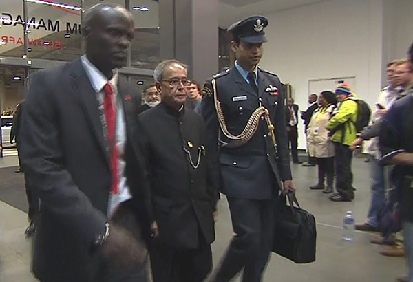 قصة مصورة :مانديلا يجمع العالم في تأبينه