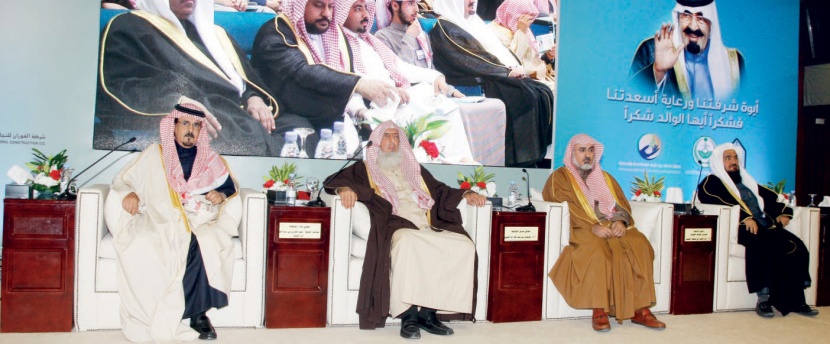 شخصيات معروفة بتطرفها تستغل "الثغرات" لتأليب الرأي العام