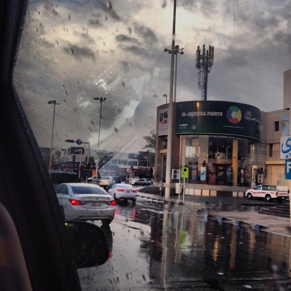 قصة مصورة : صور الأمطار على تويتر