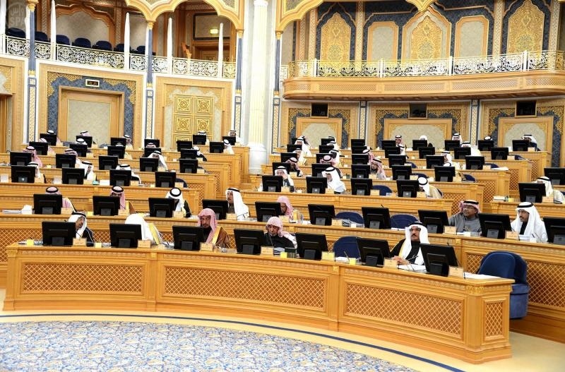 الشورى ينتقد بطء  وزارة الإسكان وتدني إنجازها