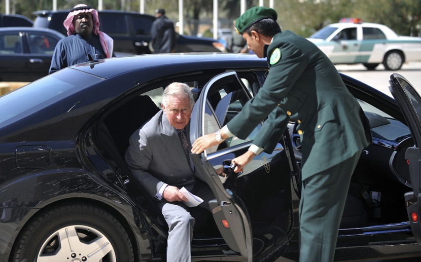 قصة مصورة: ولي عهد بريطانيا الأمير تشارلز في الرياض